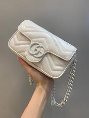 Gucci GG Marmont white belt bag - 1