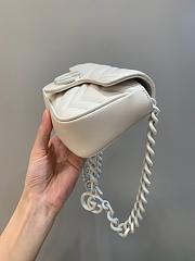 Gucci GG Marmont white belt bag - 4