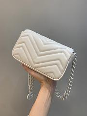 Gucci GG Marmont white belt bag - 3