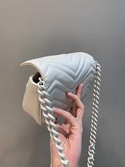 Gucci GG Marmont white belt bag - 2