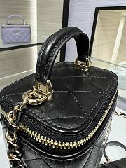 Chanel case black handle leather bag - 4