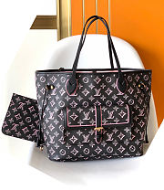 Louis Vuitton Onthego buci box black MM bag - 1