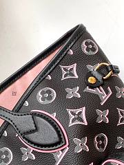 Louis Vuitton Onthego buci box black MM bag - 5