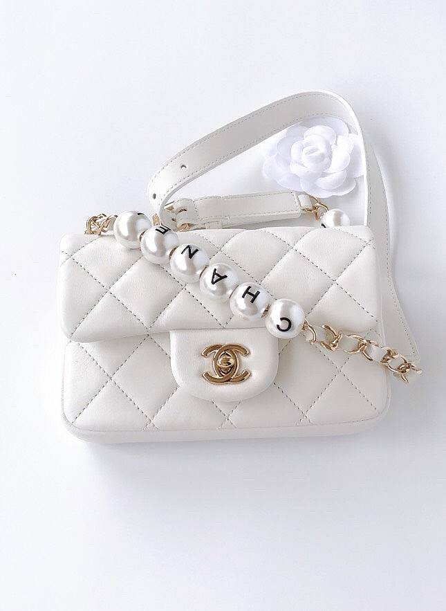 Chanel flap lampskin pearl white bag - 1