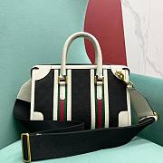 Gucci small black leather double G bag - 6