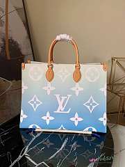 Louis Vuitton OnTheGo GM Blue M57639 - 3