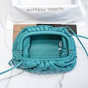 Bottega Veneta Pouch Mini Blue Leather Clutch - 6