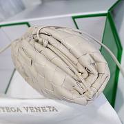 Bottega Veneta Pouch Mini White Leather Clutch - 3