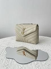 YSL Small Loulou White Bag 23cm - 3