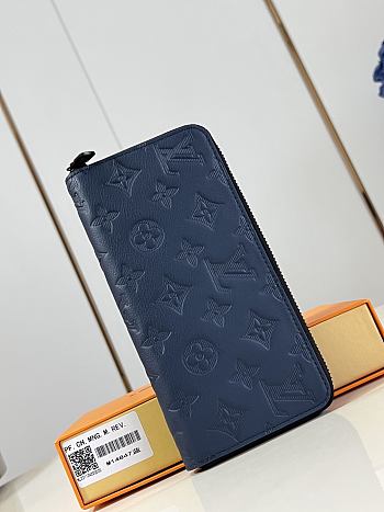 Louis Vuitton Zippy Wallet In Dark Blue Monogram Leather - 10 x 20 x 2cm
