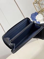 Louis Vuitton Zippy Wallet In Dark Blue Monogram Leather - 10 x 20 x 2cm - 5