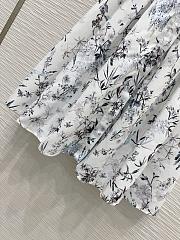 Dior Flower Belt Dress - 3