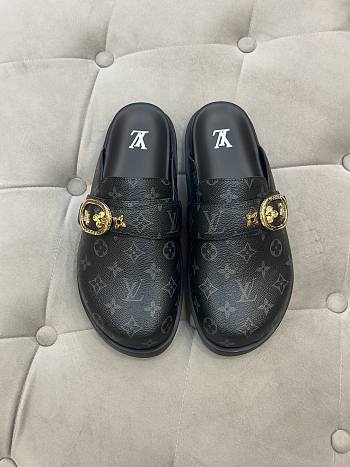 Louis Vuitton Cosy Flat Comfort Clog Black