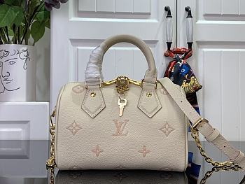 Louis Vuitton Speedy Bandoulière 20 White Monogram - 13.5 x 12 x 20cm