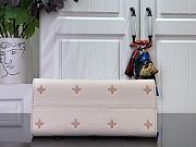 Louis Vuitton Onthego PM White Monogram - 19 x 11.5 x 25cm - 4