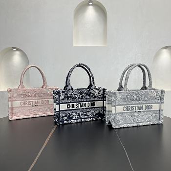 Dior Book Tote 25cm