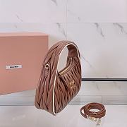 	 Miu Miu Brown / White Wander Matelassé Nappa Leather Bag - 23X13X7cm - 2