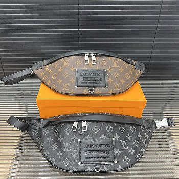 Louis Vuitton Bumbag -  28 x 17 cm