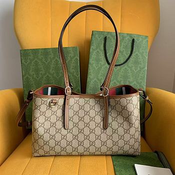Gucci GG Emblem Small Tote Bag - 30x 18x 11cm