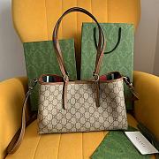 Gucci GG Emblem Small Tote Bag - 30x 18x 11cm - 6