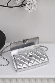 Chanel Flap Bag in silver With handle - 18*22*19cm - 5