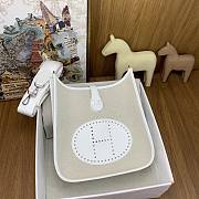 Hermes Evelyne 29cm in white bag - 5